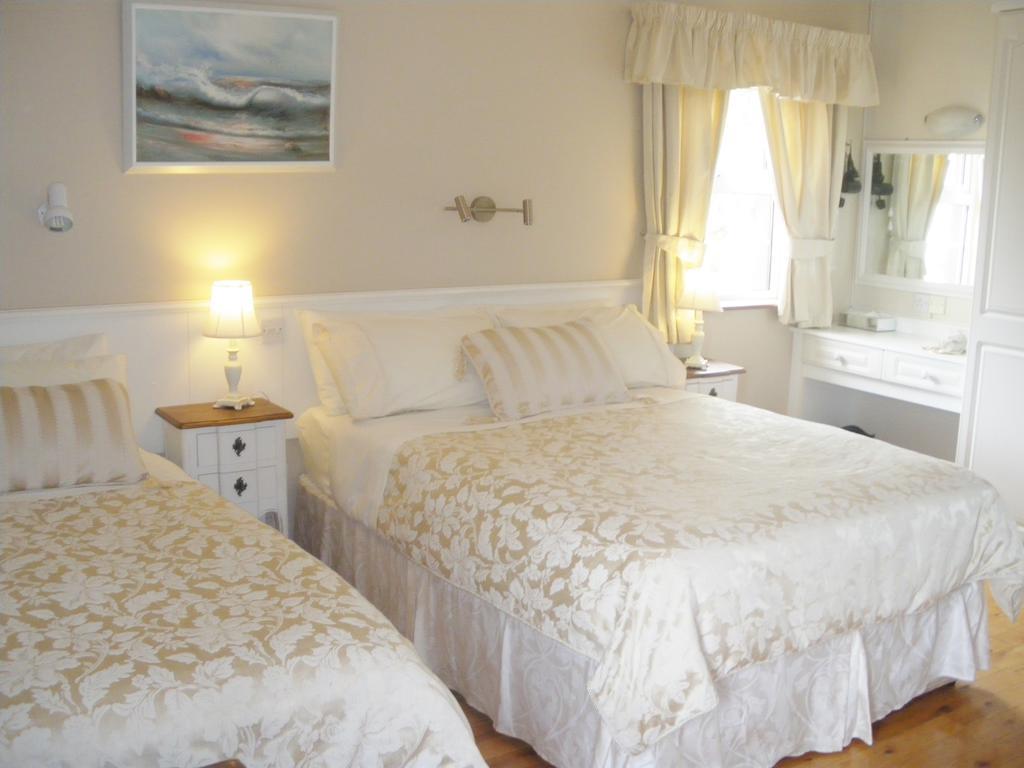 Bed and Breakfast Redwood Dunrine Номер фото