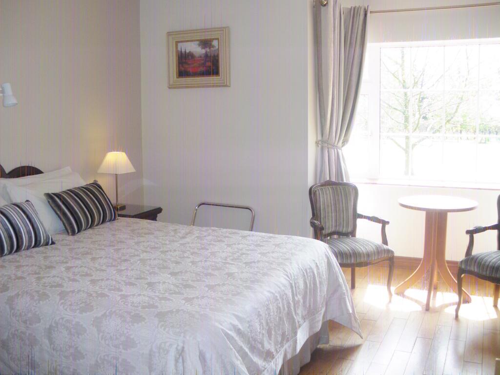 Bed and Breakfast Redwood Dunrine Номер фото